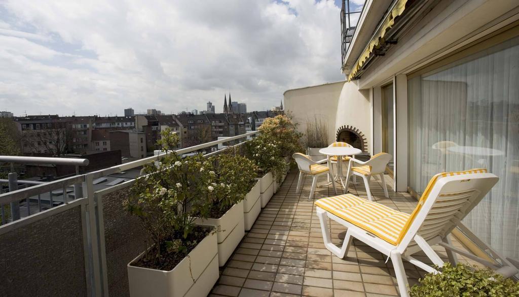 Hotel Terminus Dusseldorf Bagian luar foto
